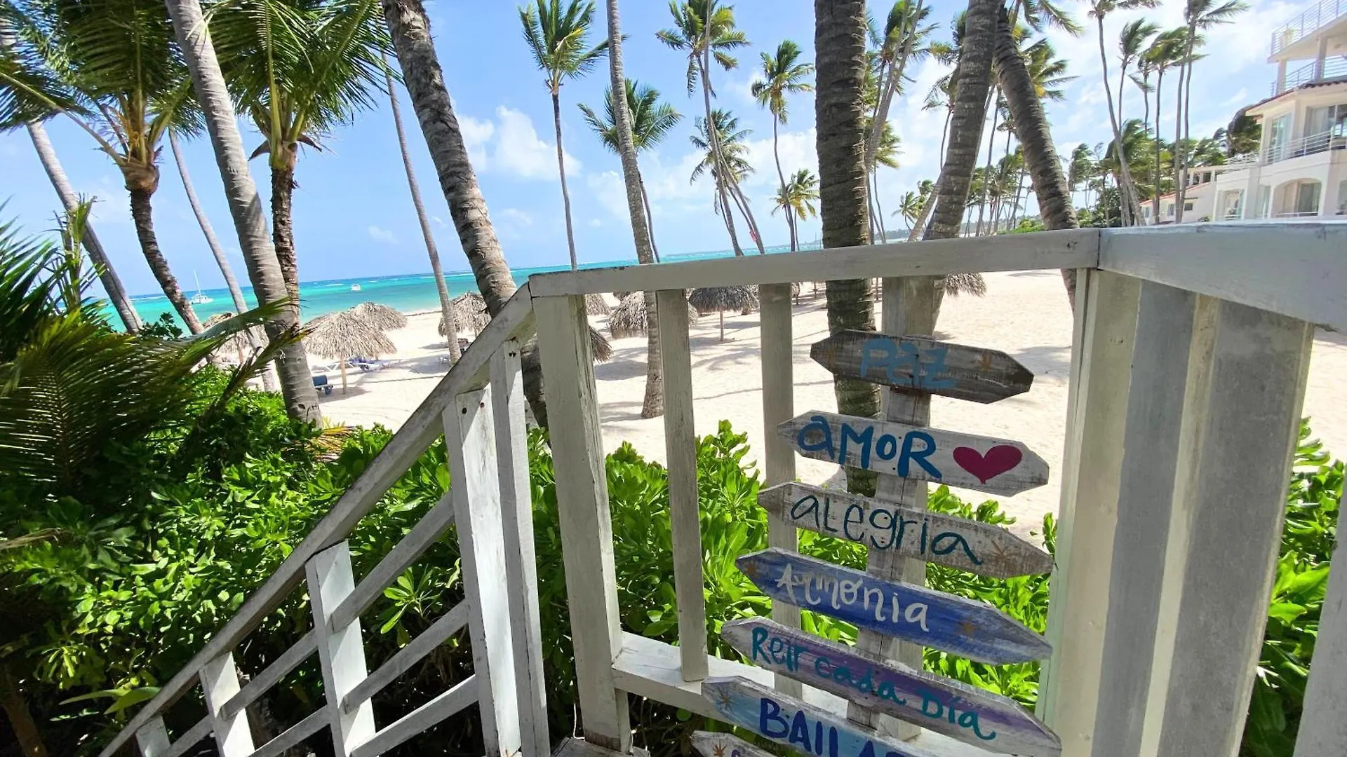 Hotel Atlantico Studios - Playa Los Corales - Beach Club, Wifi, Swimming Pool Punta Cana