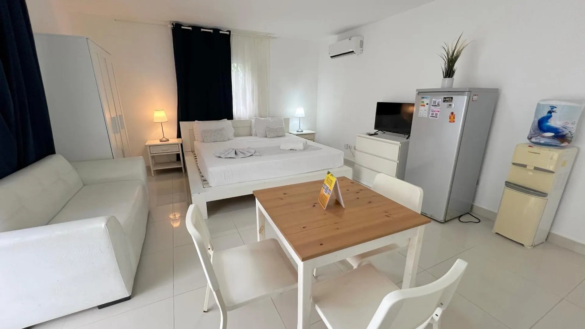 פונטה קאנה Atlantico Studios - Playa Los Corales - Beach Club, Wifi, Swimming Pool מלון פונטה קאנה